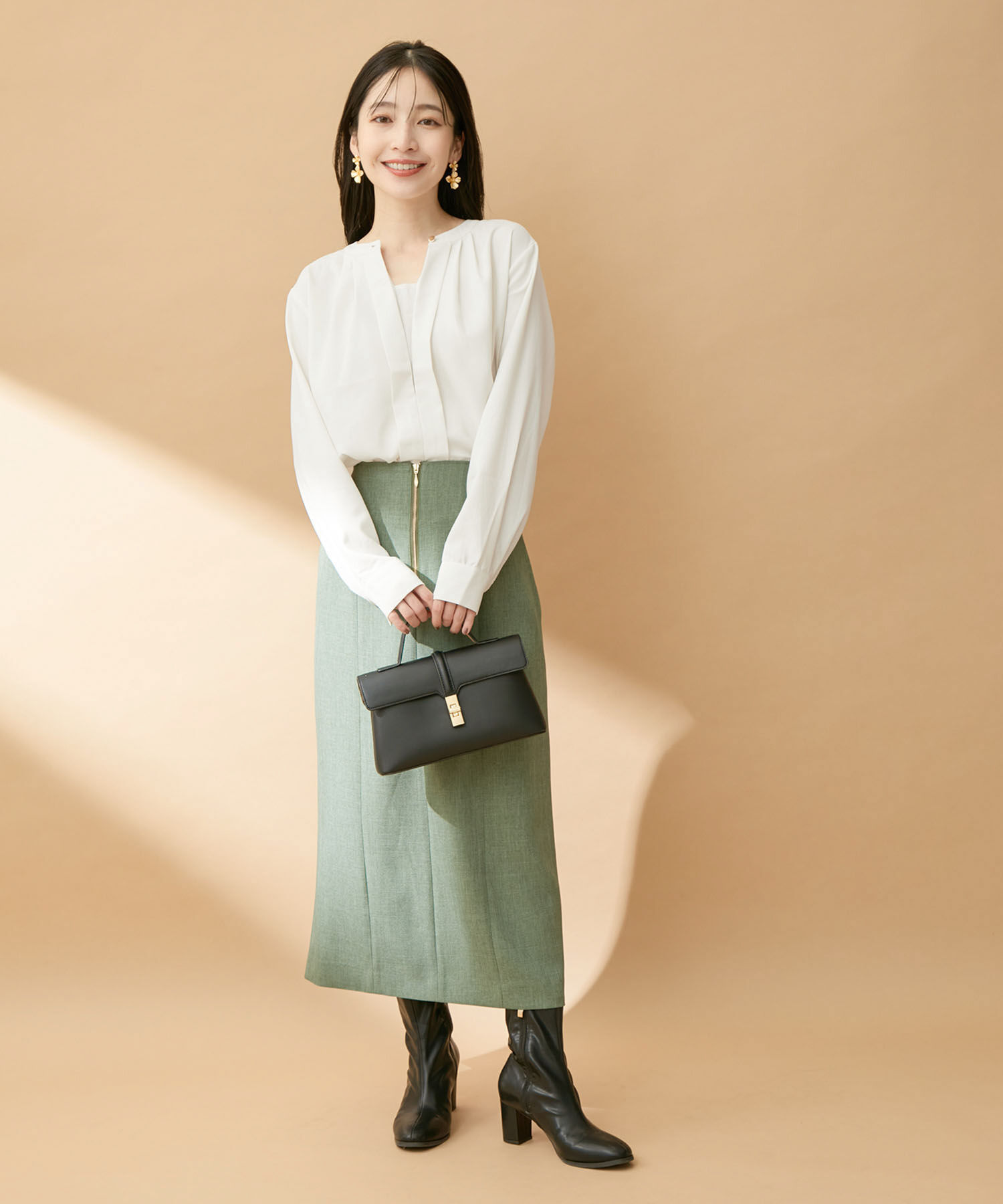 VIS「【防シワ・洗える】フロントタック長袖ブラウス」|シャツ・ブラウス|