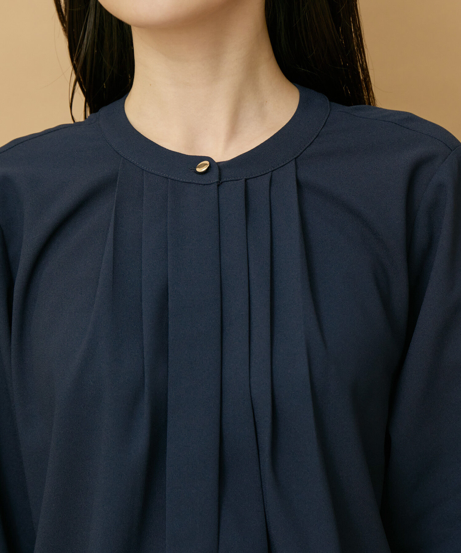 VIS「【防シワ・洗える】フロントタック長袖ブラウス」|シャツ・ブラウス|