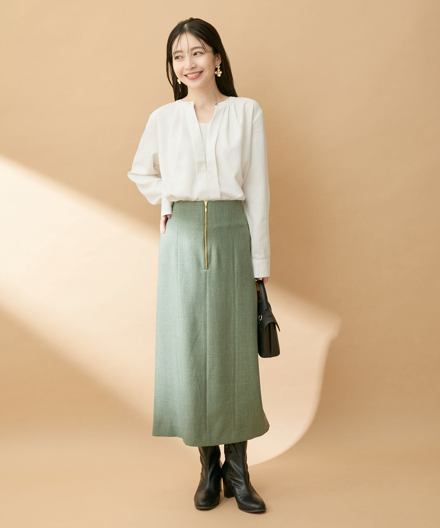 VIS「【防シワ・洗える】フロントタック長袖ブラウス」|シャツ・ブラウス|