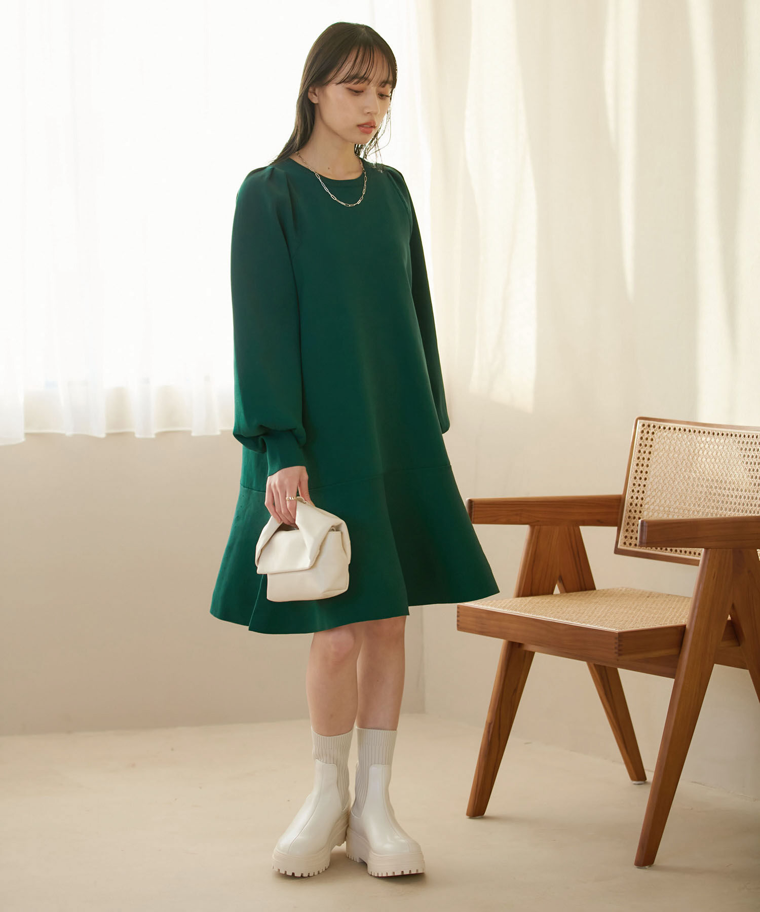 VIS「パフスリーブ切り替えミニフレアワンピース」|ワンピース|