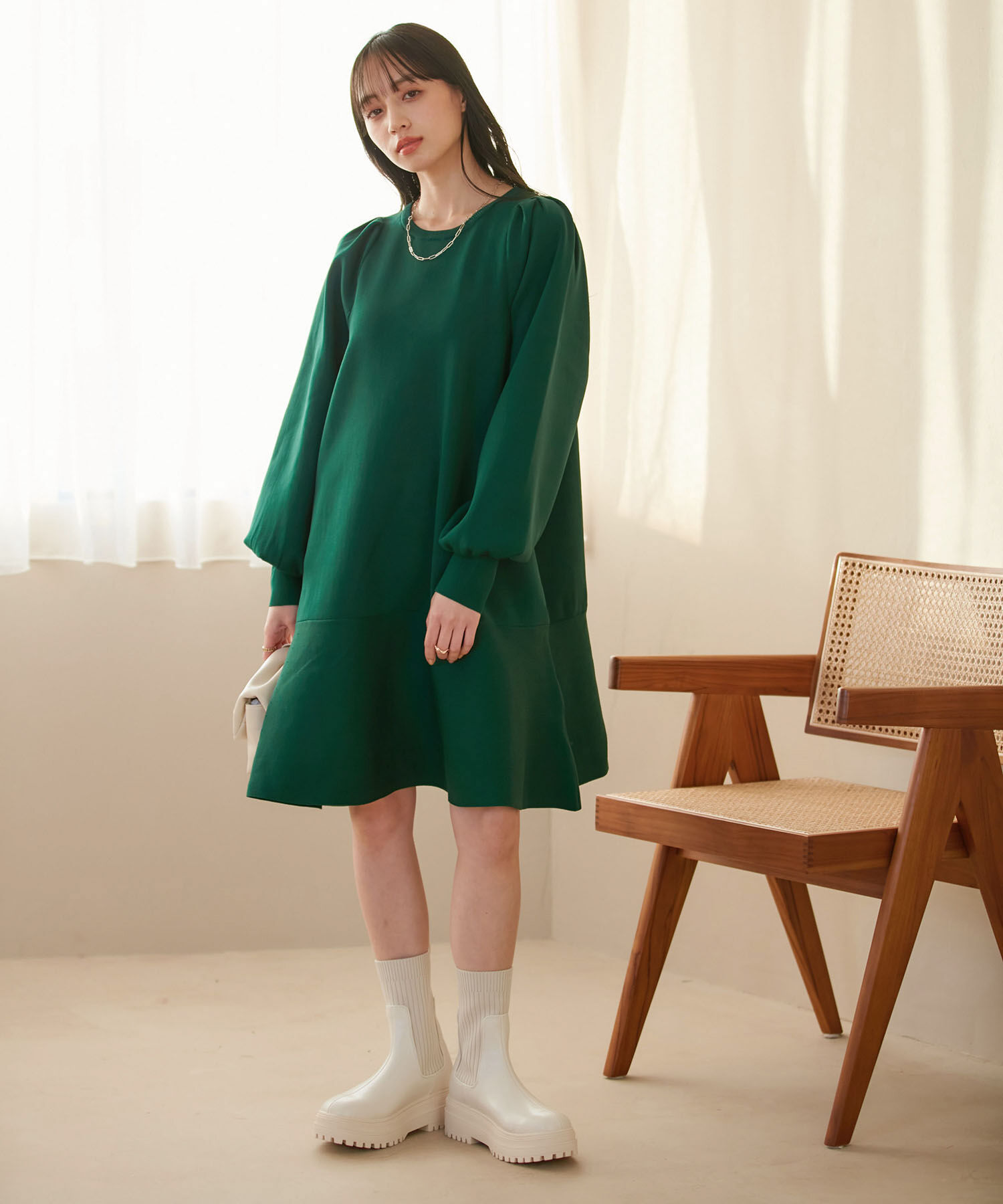 VIS「パフスリーブ切り替えミニフレアワンピース」|ワンピース|