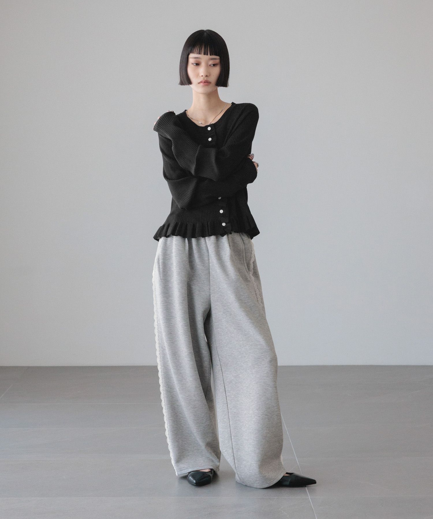 LOWRYS FARM「カットイージーコクーンパンツ」|チノ|