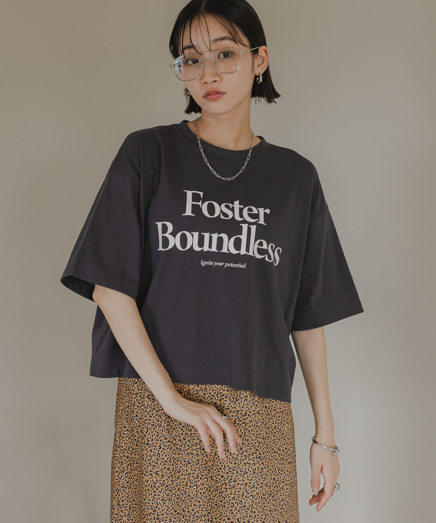 LOWRYS FARM「ショートロゴＰＴＳＳ」|Tシャツ・カットソー|GRY8