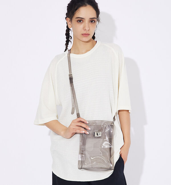 ABAHOUSE「【FRUIT OF THE LOOM/フルーツ オブ ザ ルーム】VINYL S」|ショルダー・メッセンジャー|ブラウン