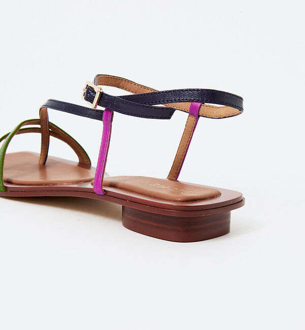 AU BANNISTER「華奢ストラップコンフォートフラットサンダル」|サンダル|