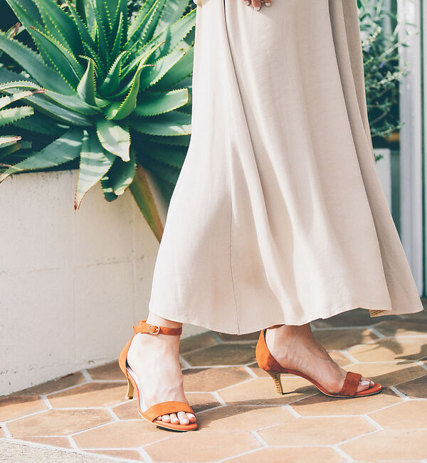AU BANNISTER「シンプルアンクルストラップサンダル」|サンダル|オレンジ