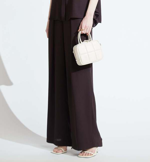 TIARA「タックフレアパンツ」|スラックス|ブラウン