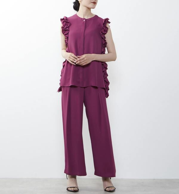 TIARA「タックフレアパンツ」|スラックス|