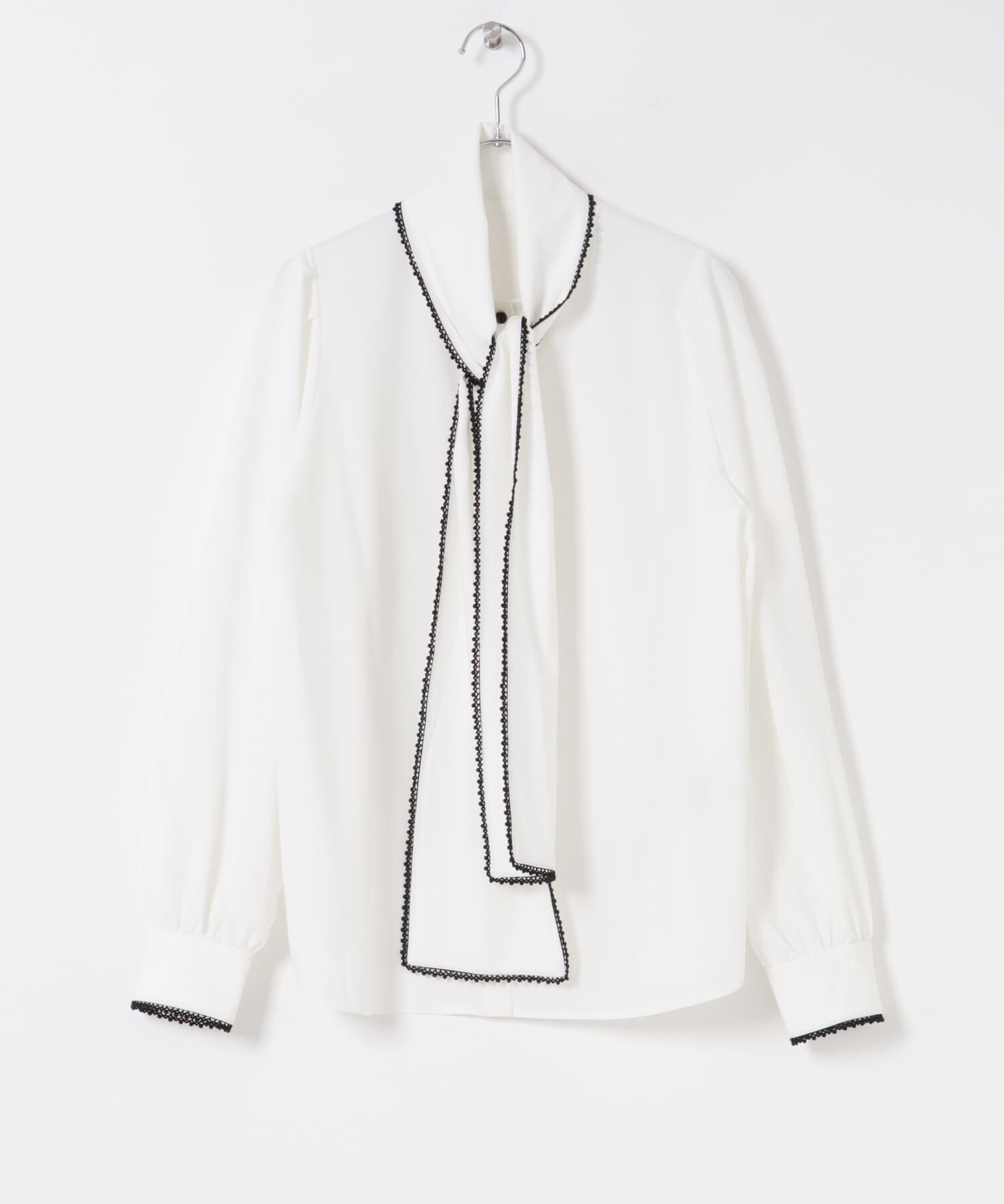 URBAN RESEARCH ROSSO「『WEB/一部店舗限定』トリミングボウタイブラウス」|シャツ・ブラウス|