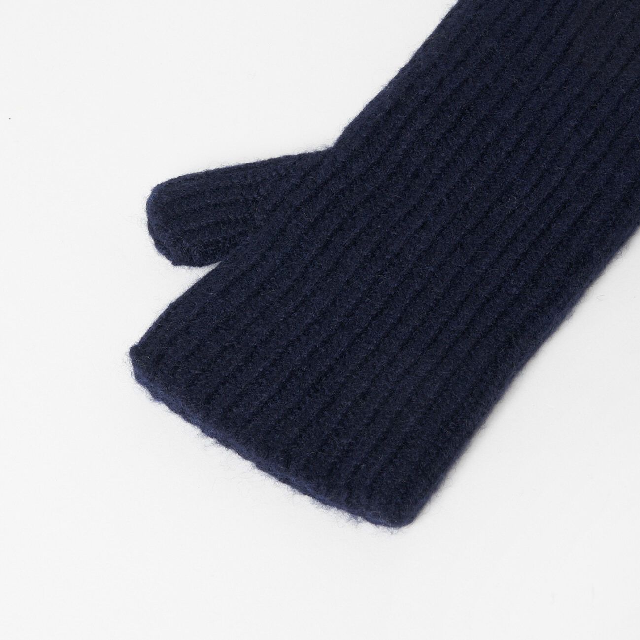  「WILLIAM BRUNTON 1x1 RIB WRISTWARMAERS」|マフラー|