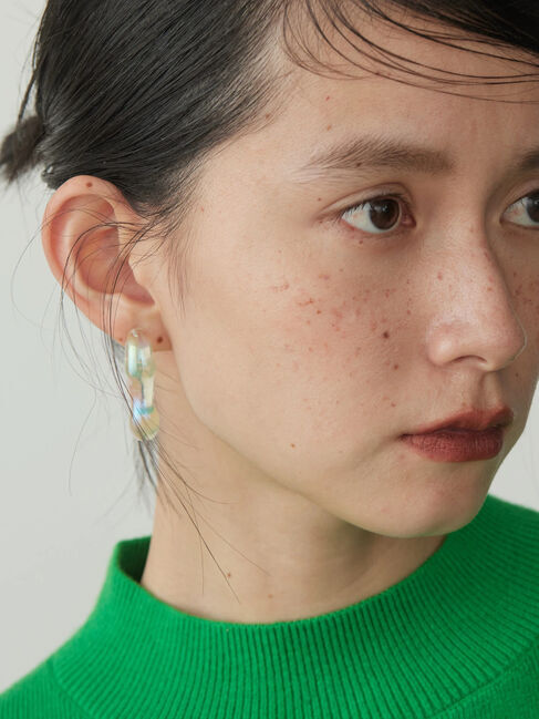  「【WEB限定】オーロラカラーアクリルピアス」|その他|