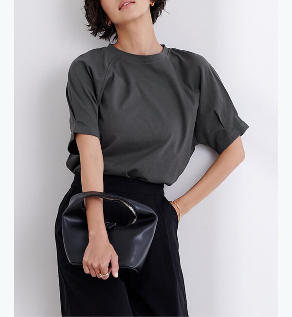 ur's「汗染み防止タックボリュームスリーブTシャツ」|Tシャツ・カットソー|