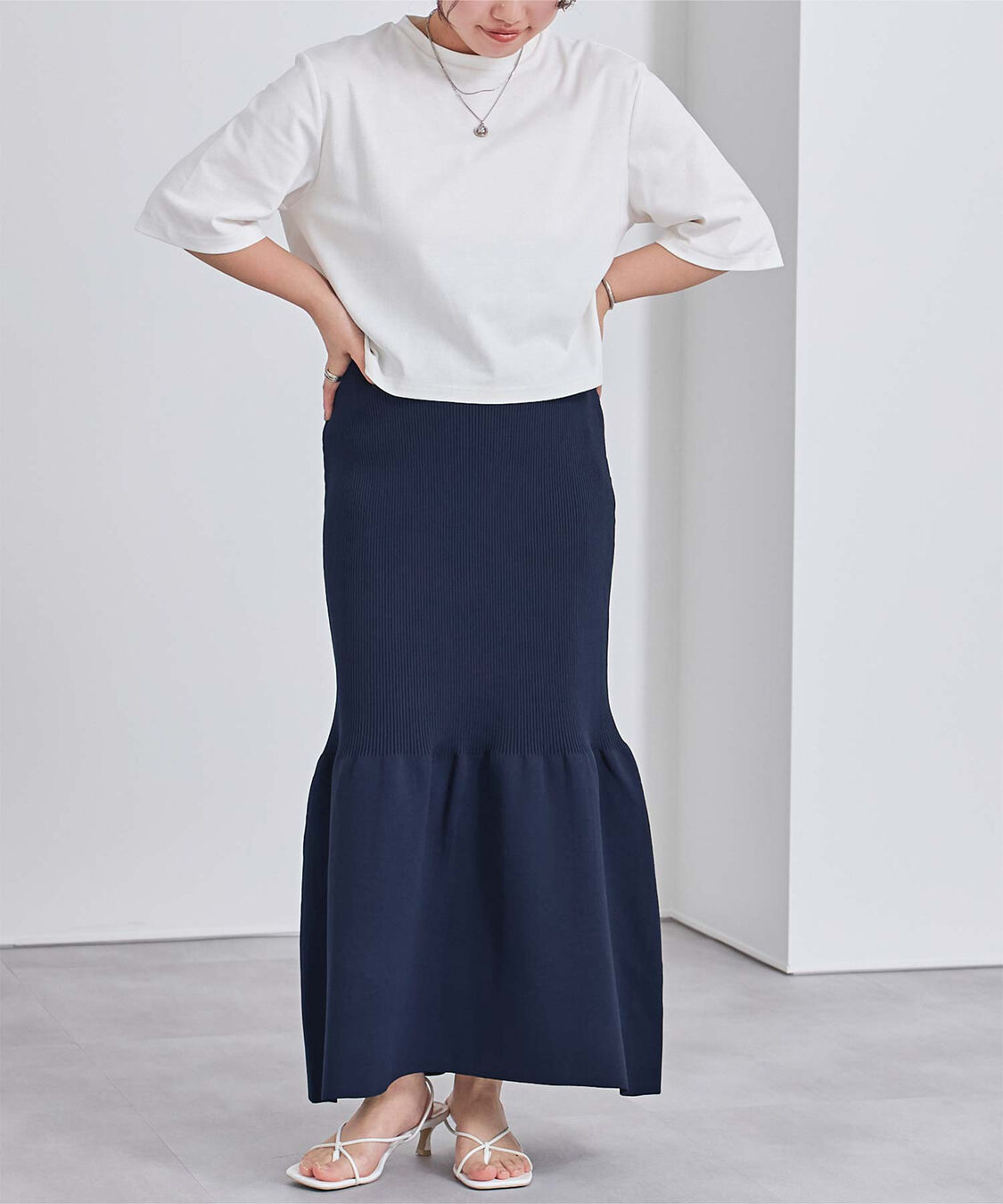 ur's「スポンディッシュティアードニットスカート」|スカート|