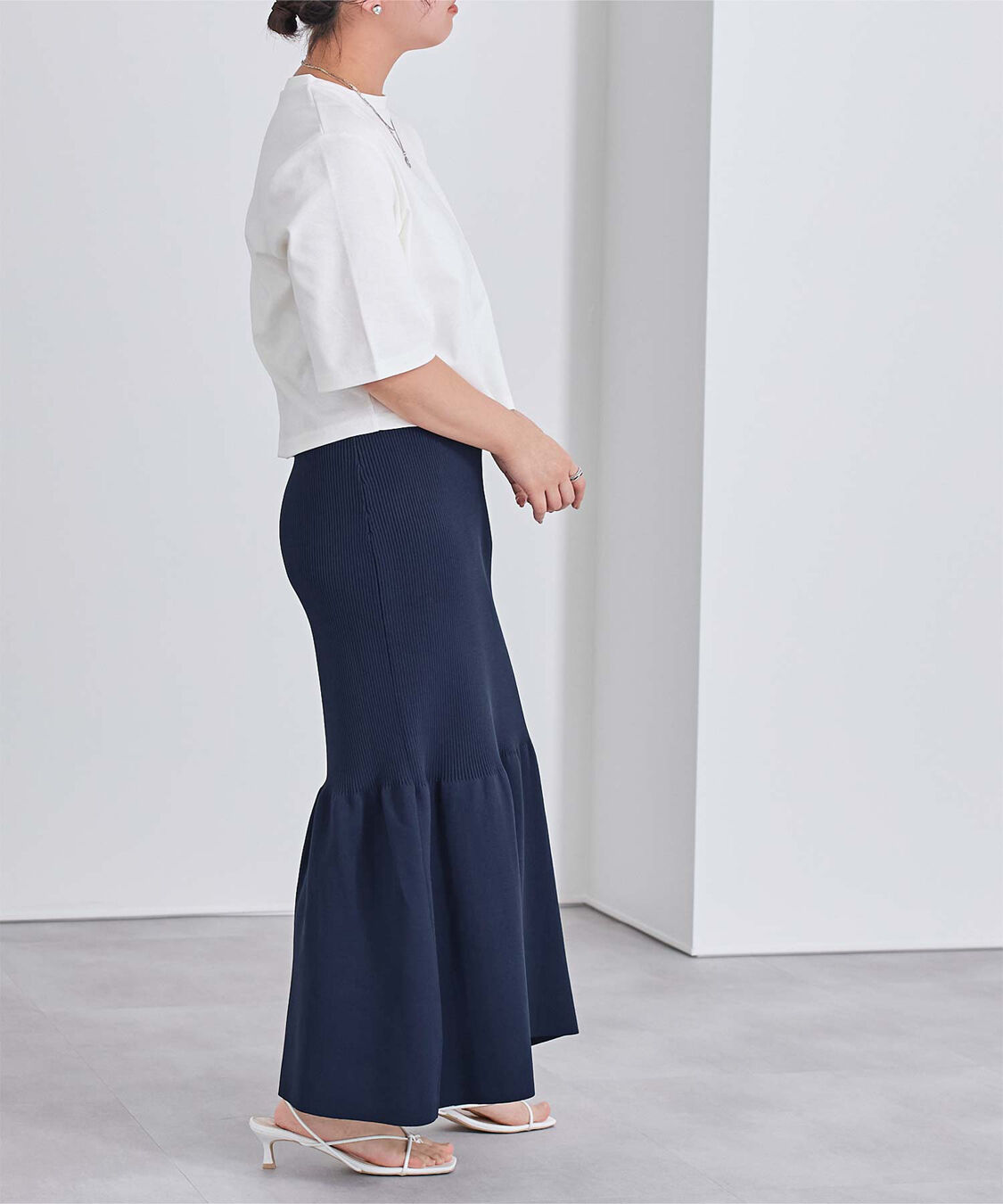 ur's「スポンディッシュティアードニットスカート」|スカート|