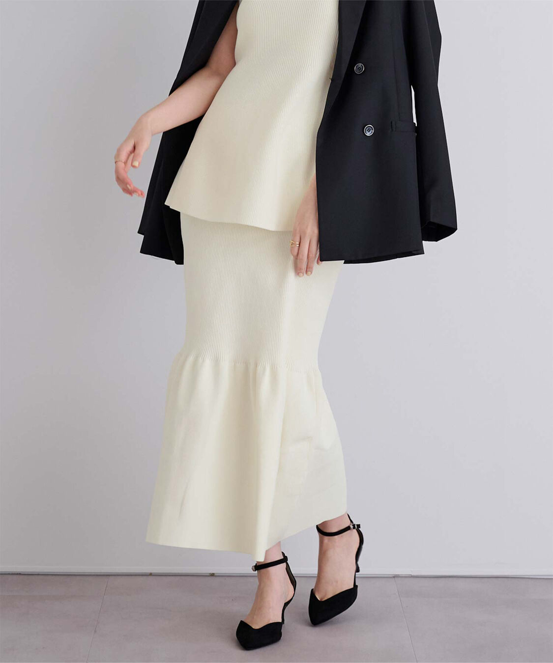 ur's「スポンディッシュティアードニットスカート」|スカート|