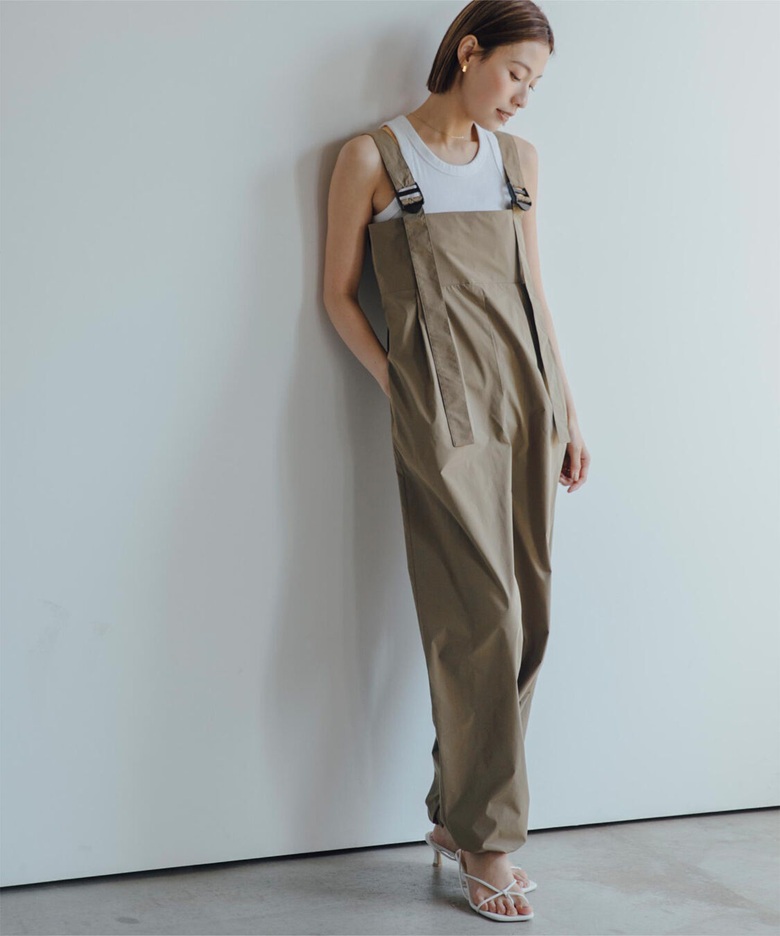 ur's「【黒川翼さんコラボアイテム】撥水素材サロペット/ラッシュガード」|コンビネゾン|カーキ