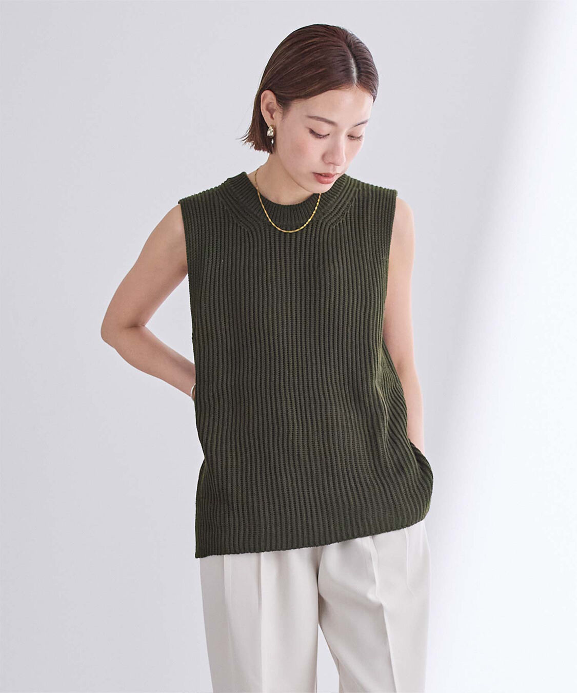ur's「ローゲージニットベスト」|ニット・セーター|カーキ