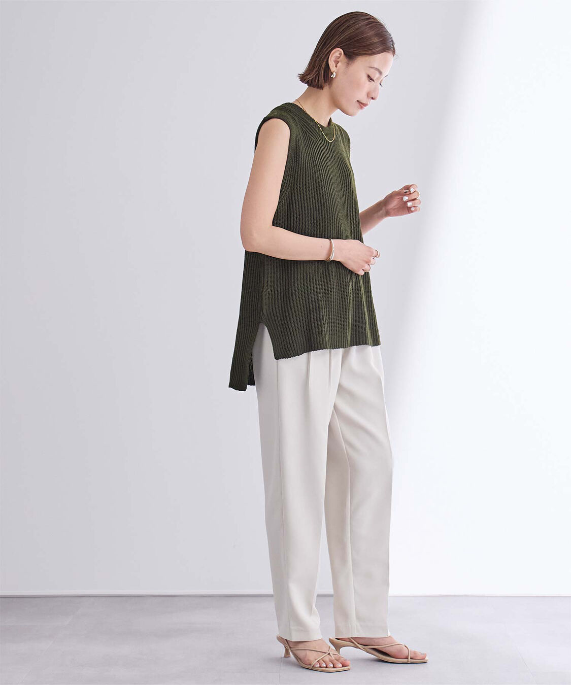 ur's「ローゲージニットベスト」|ニット・セーター|