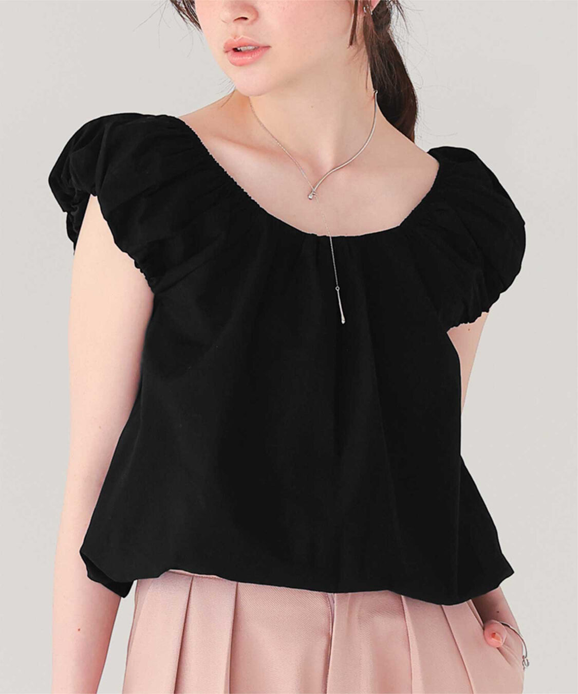 titivate「クロップドバルーンシルエットトップス」|シャツ・ブラウス|ブラック