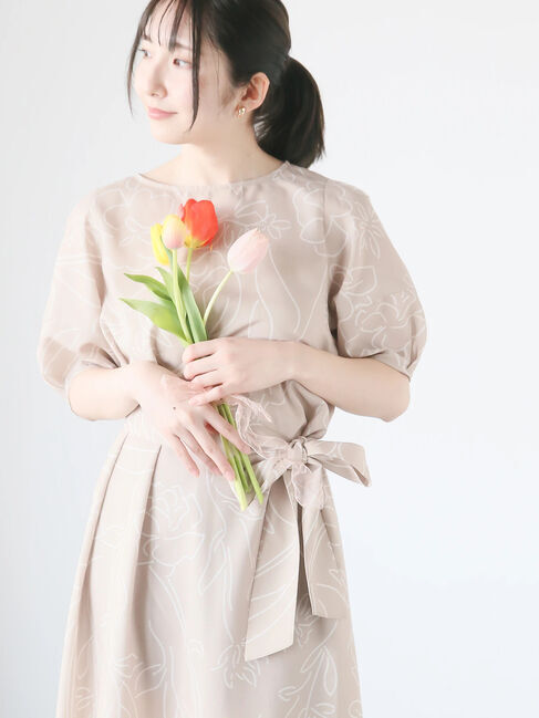 Te chichi TERRASSE「【日比谷花壇コラボ】刺繍ライクプリントワンピース」|ワンピース|ベージュ