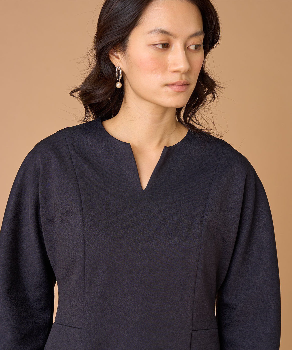 INED「《大きいサイズ》キーネックワンピース」|ワンピース|