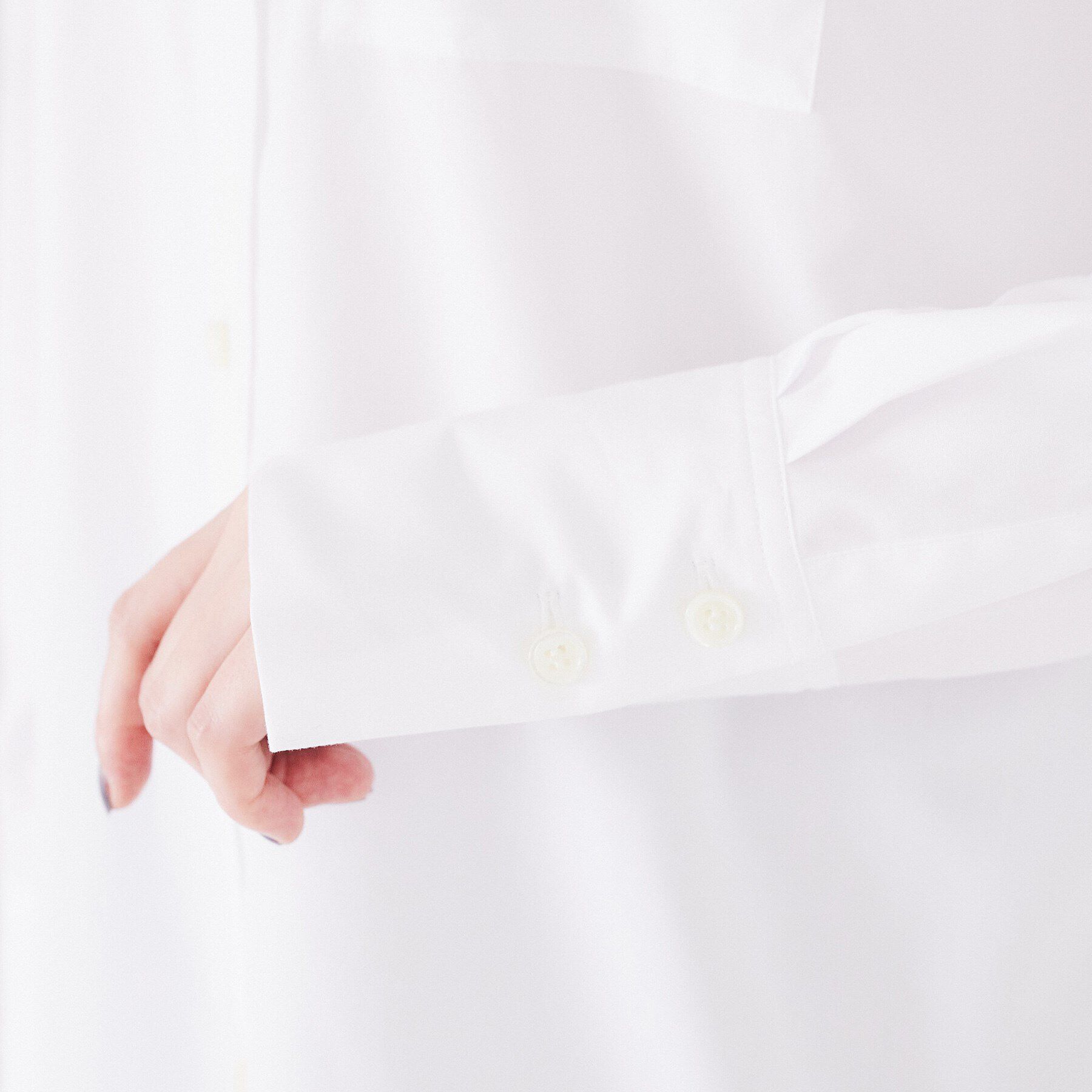 UNTITLED「【ニットと重ね着にもおすすめ！】ワイドシルエットシャツ」|シャツ・ブラウス|