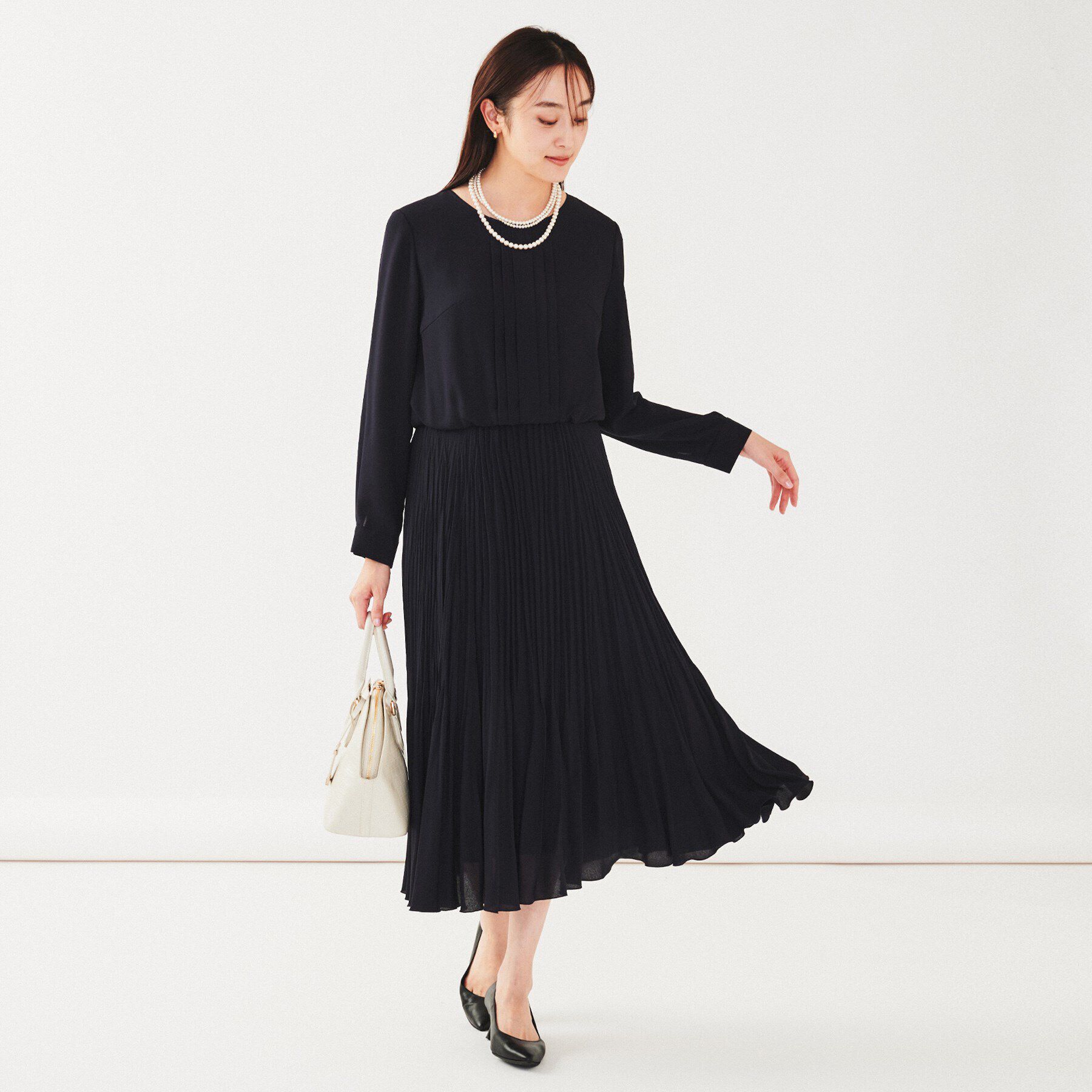 UNTITLED「【通勤】ジョーゼット プリーツワンピース」|ワンピース|