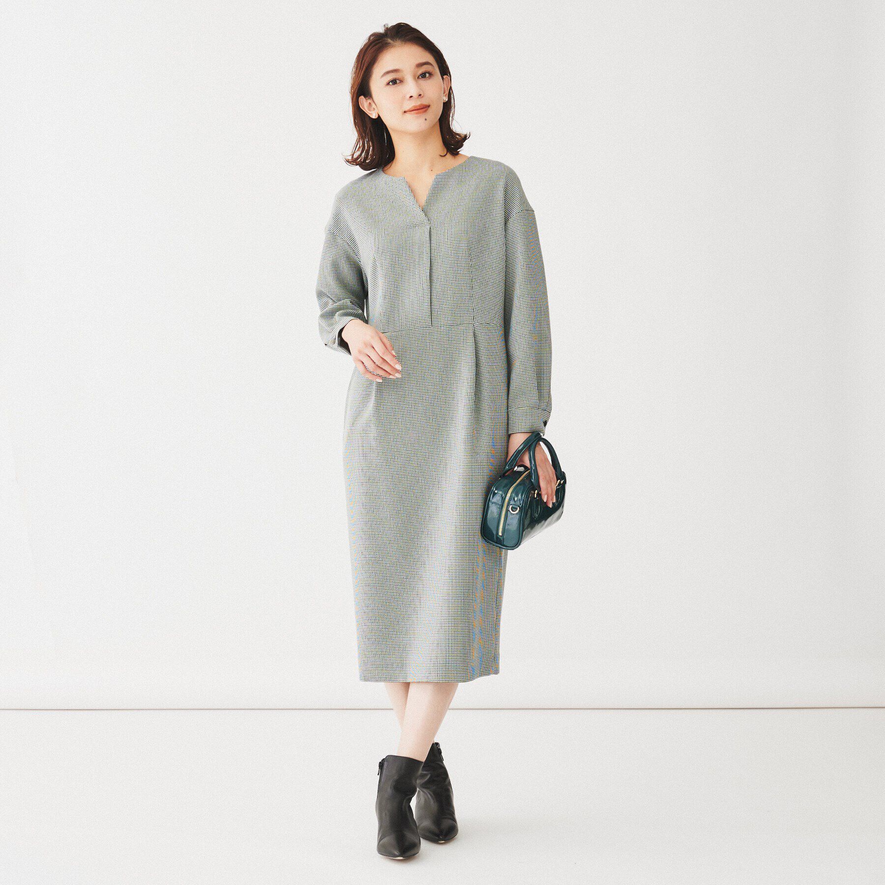 UNTITLED「【きれいめ/日本製】キーネックナローワンピース」|ワンピース|