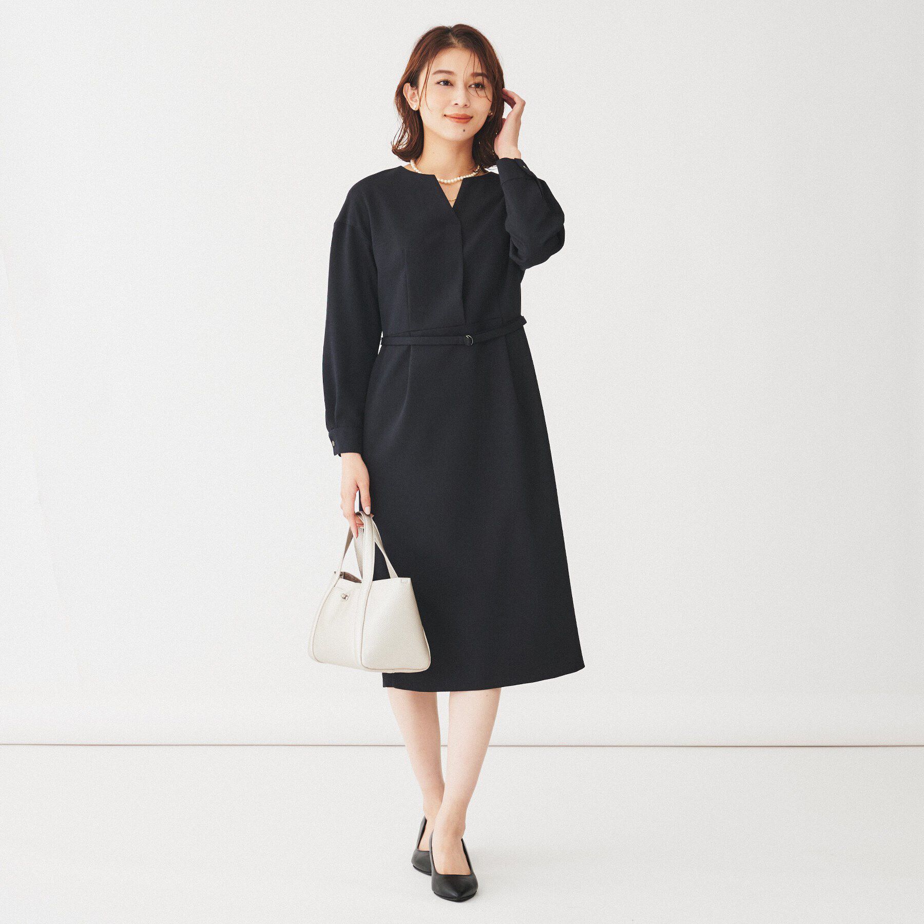 UNTITLED「【きれいめ/日本製】キーネックナローワンピース」|ワンピース|