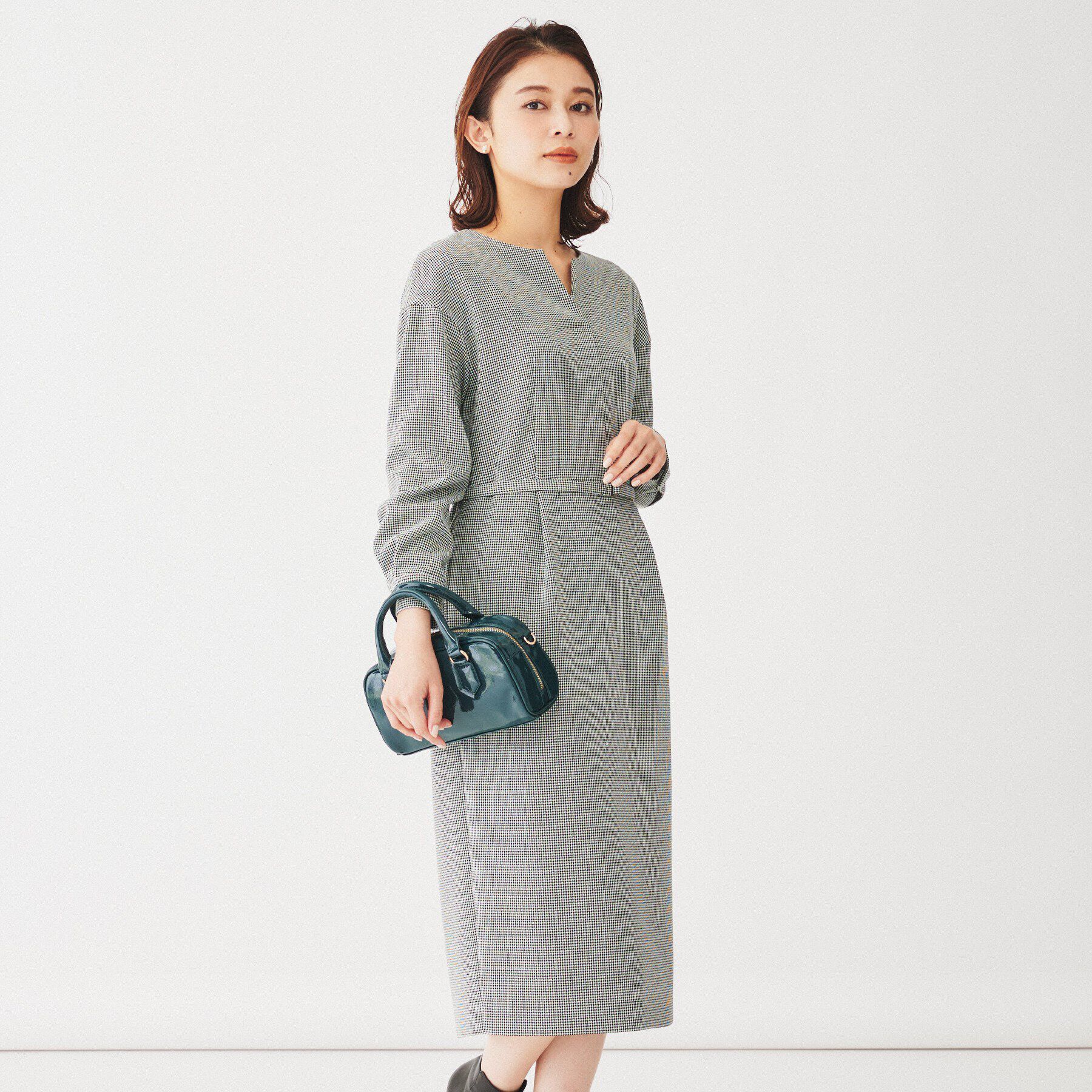 UNTITLED「【きれいめ/日本製】キーネックナローワンピース」|ワンピース|