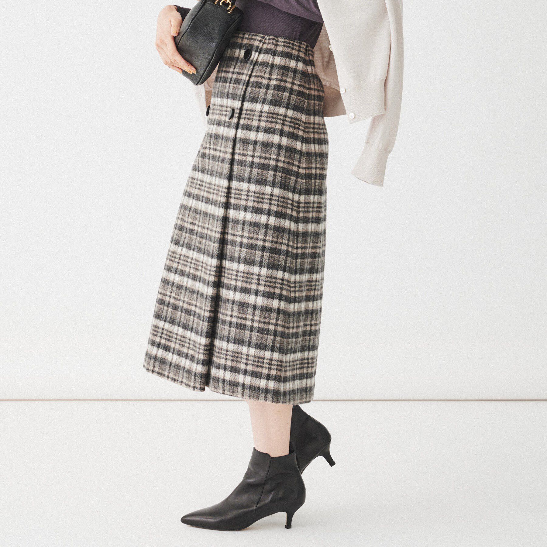 UNTITLED「【きれいめ/トラッド】ランダムチェック ラップ風スカート」|スカート|