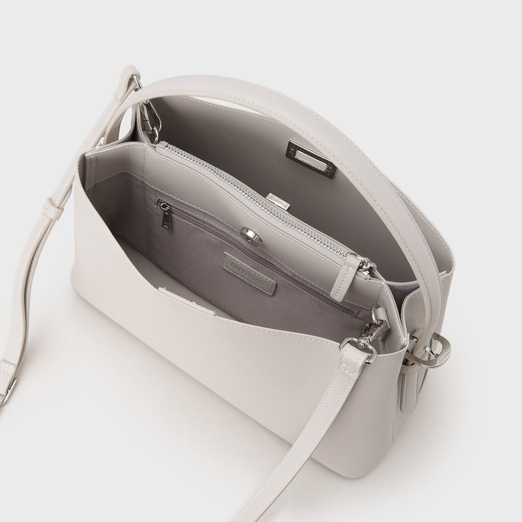 UNTITLED「【セレモニーにもおすすめ】エアリータペーズショルダー」|ショルダー・メッセンジャー|