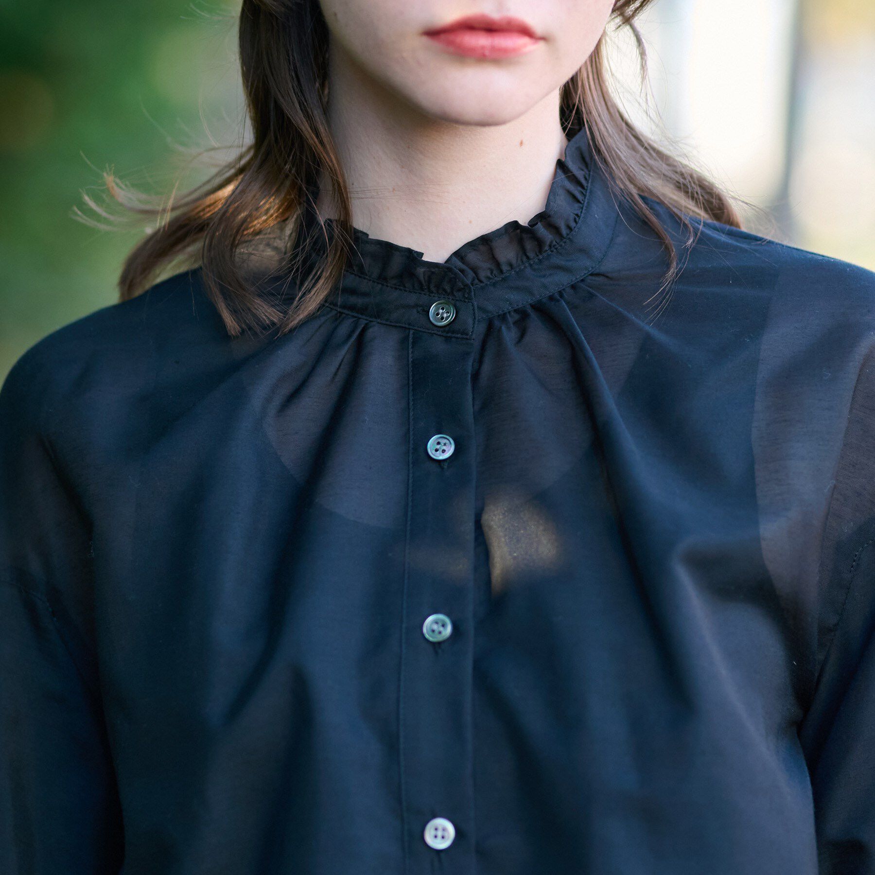 DRESSTERIOR「【洗える】スタンドフリルボリュームスリーブブラウス」|シャツ・ブラウス|