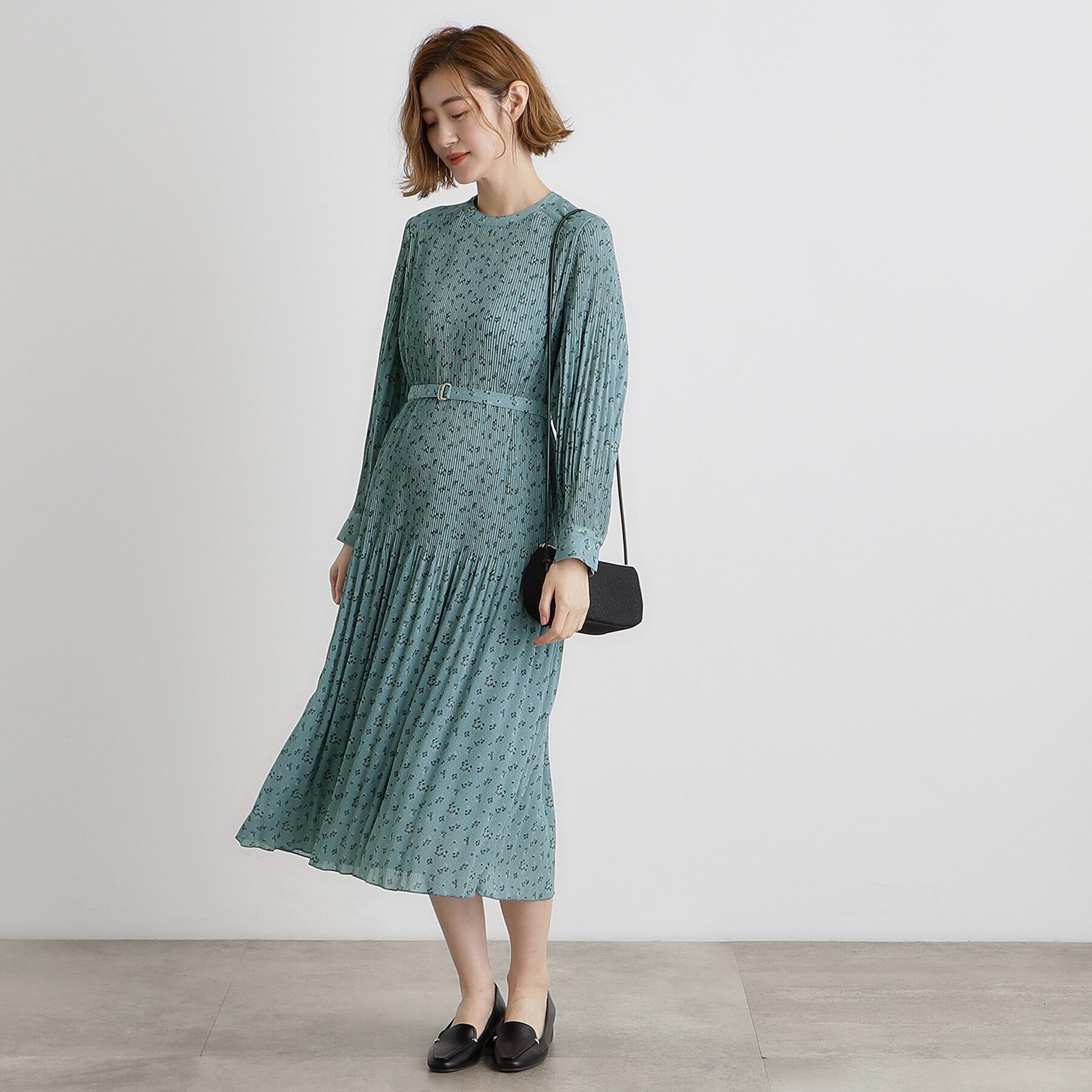 grove「プリーツナローフレアワンピース」|ワンピース|