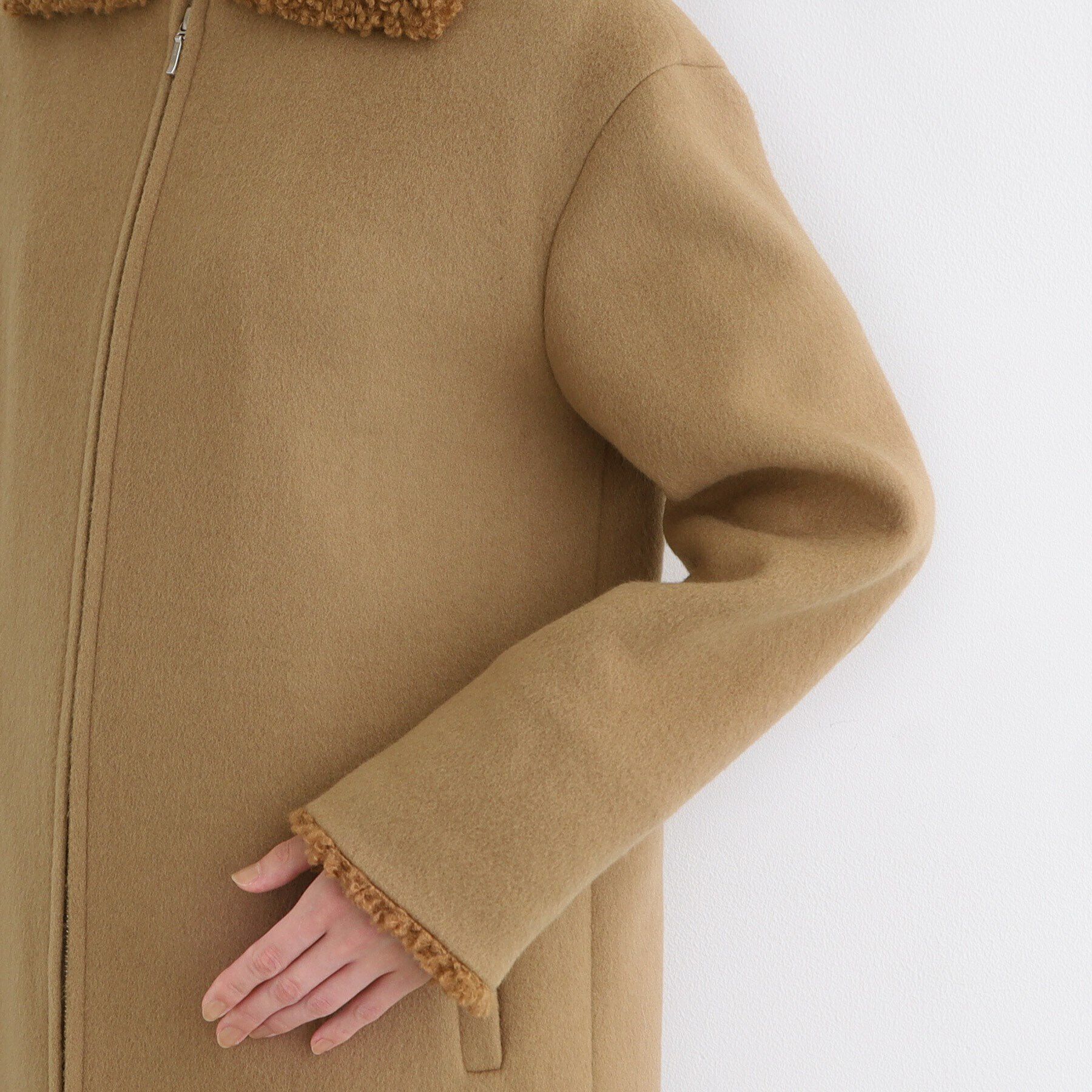 INDIVI「【トレンド◎】カーリーフェイクファーロングウール混コート」|ステンカラーコート|