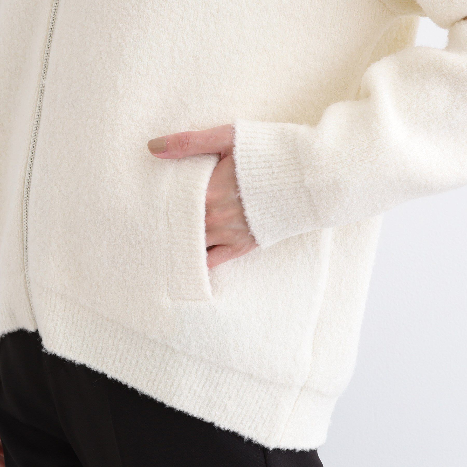 INDIVI「【トレンド◎／ウール混】ジップ付ブークレコーディガン」|カーディガン|