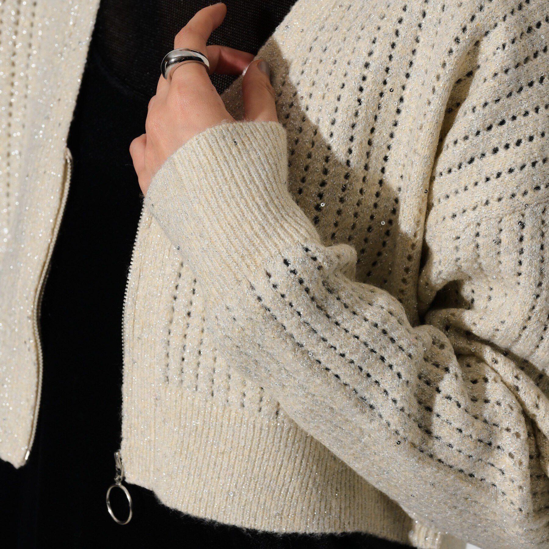 GALLEST「スパンコールジップカーディガン」|カーディガン|