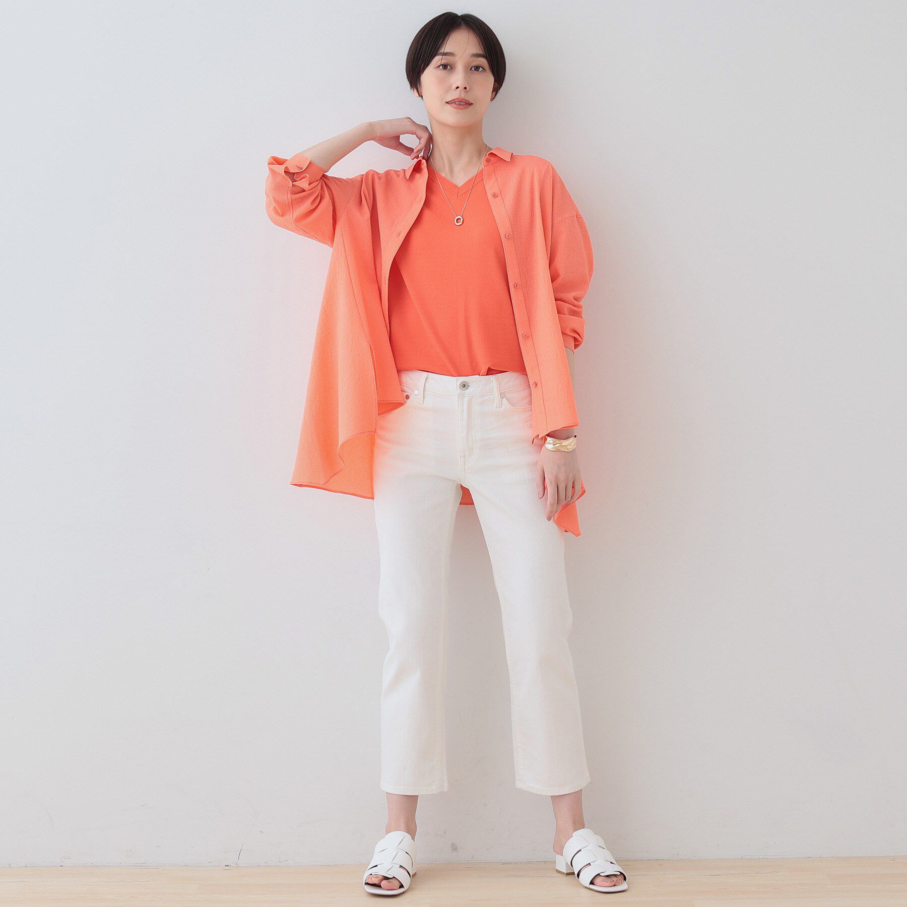 INDIVI「【洗える／凹凸素材】ハンカチーフヘム エアリーブラウス」|シャツ・ブラウス|