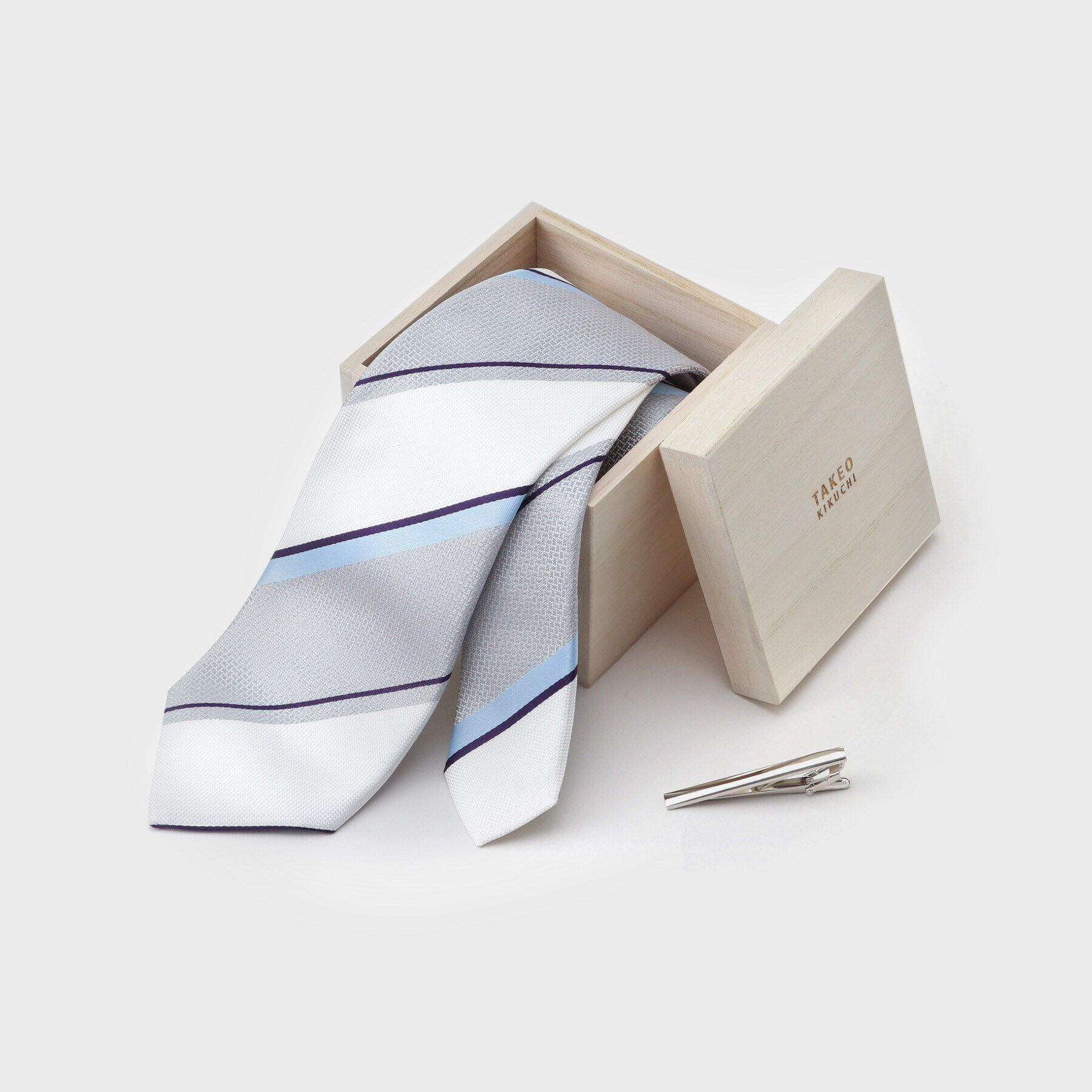 TAKEO KIKUCHI「【MADE IN JAPAN】 桐箱BOX入り ネクタイ&タイバーセット」|ネクタイ・蝶ネクタイ|