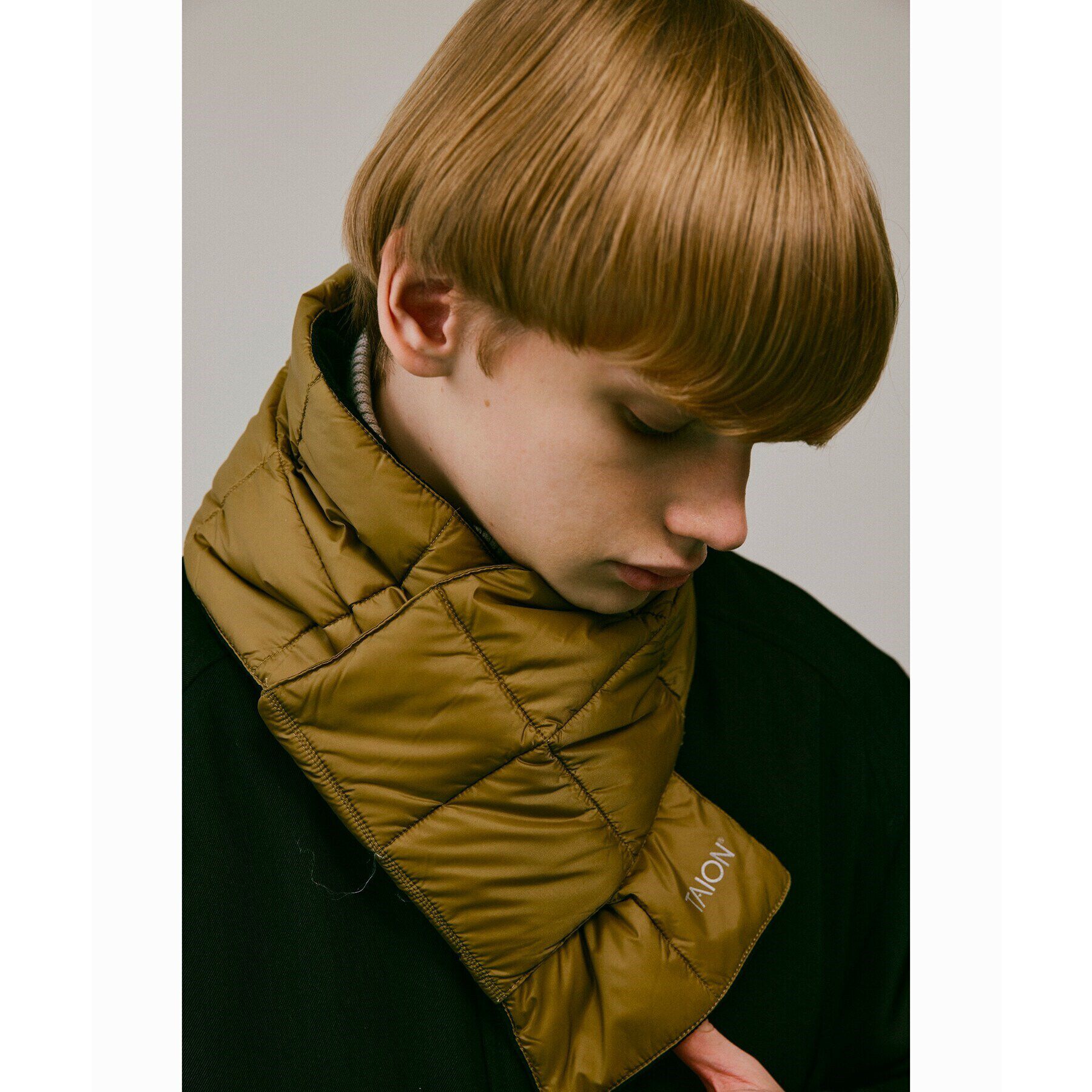 tk.TAKEO KIKUCHI「TAION ダウンマフラー」|ストール|