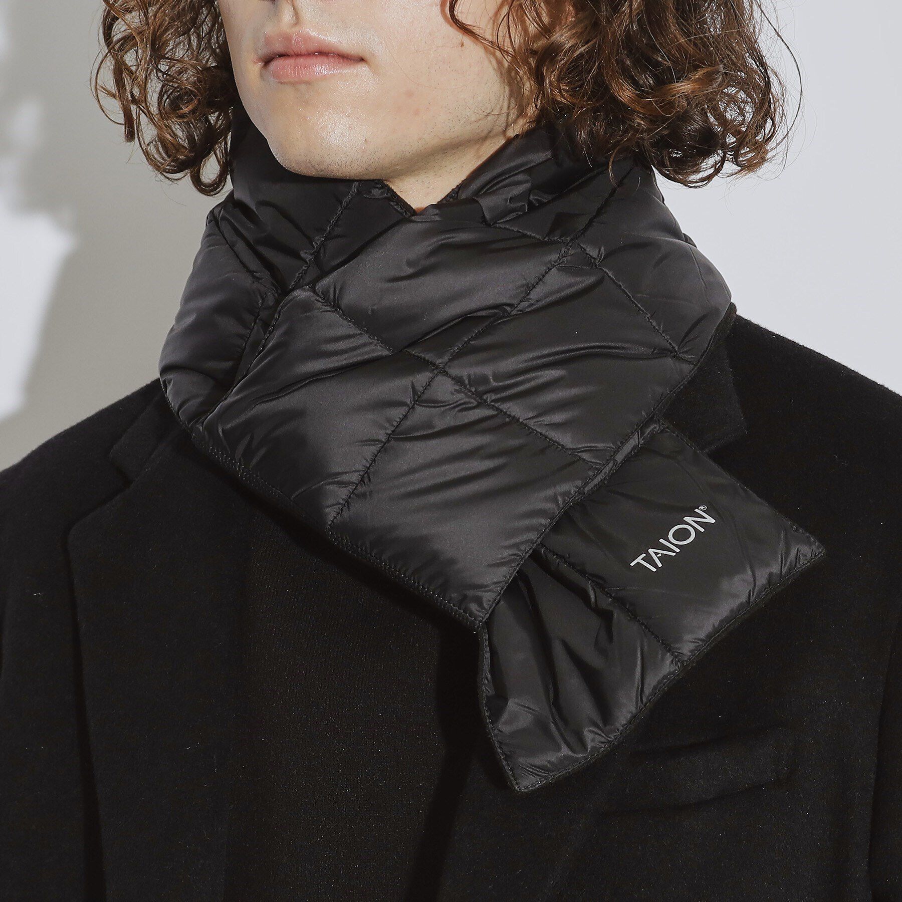 tk.TAKEO KIKUCHI「TAION ダウンマフラー」|ストール|