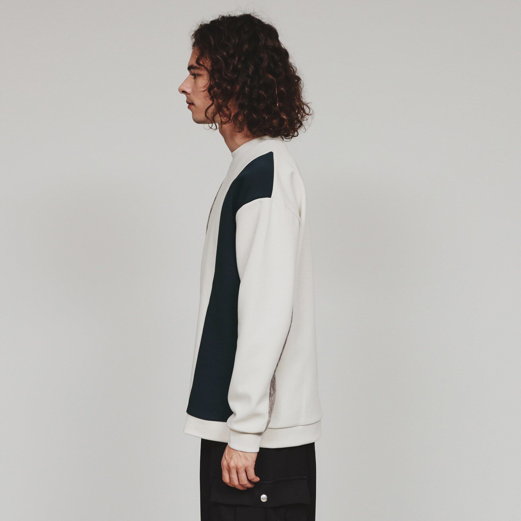 tk.TAKEO KIKUCHI「切替モールスウェット」|パーカー|