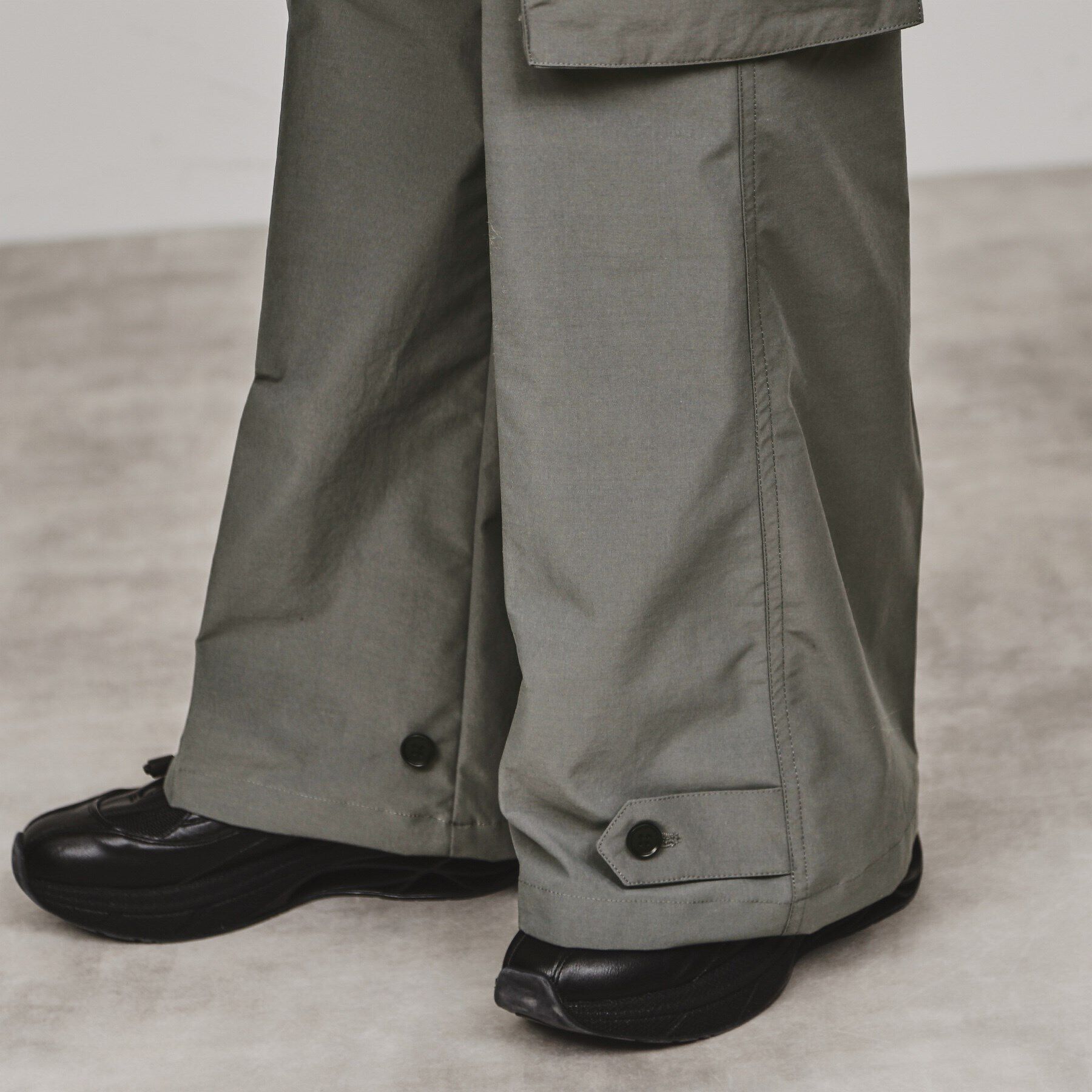 tk.TAKEO KIKUCHI「フレアカーゴパンツ」|その他|