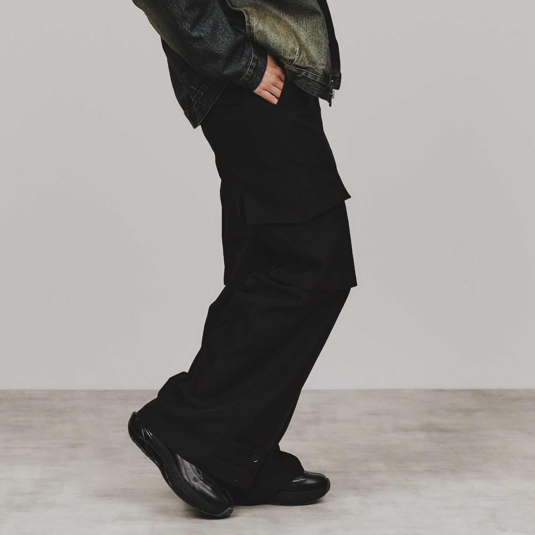 tk.TAKEO KIKUCHI「フレアカーゴパンツ」|その他|