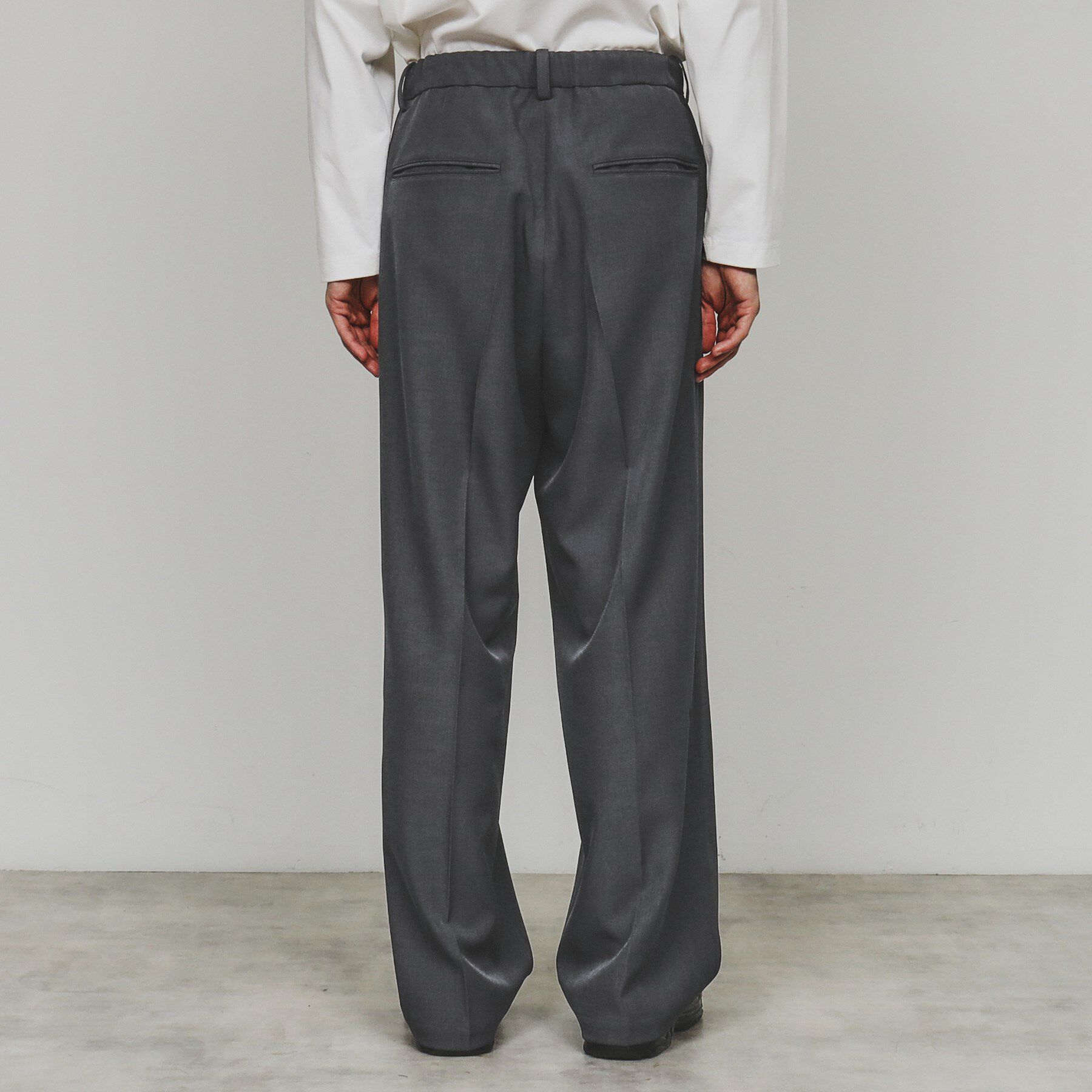 tk.TAKEO KIKUCHI「ワイドテーパードタックパンツ」|その他|