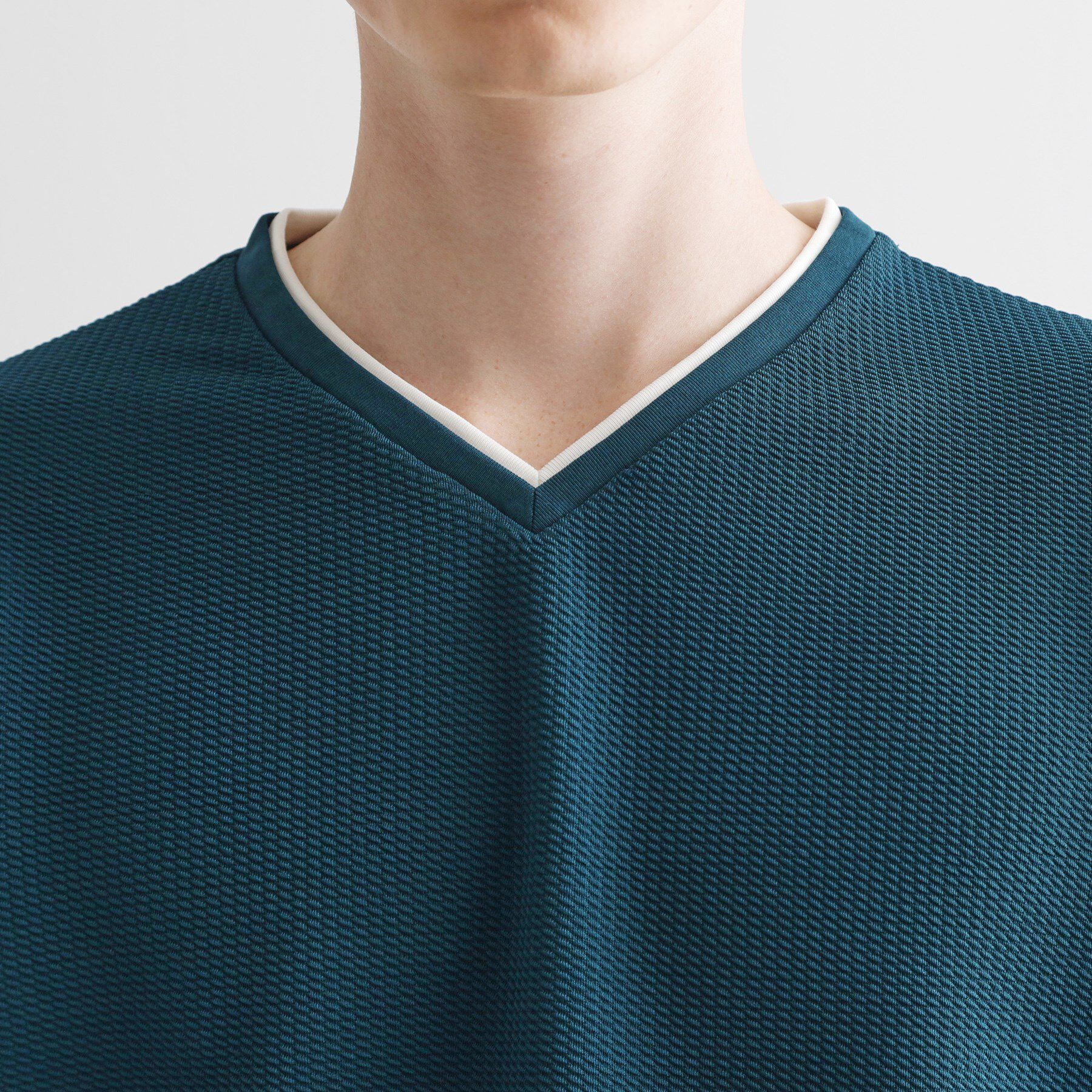 tk.TAKEO KIKUCHI「フェイクレイヤードVネックカットソー」|Tシャツ・カットソー|