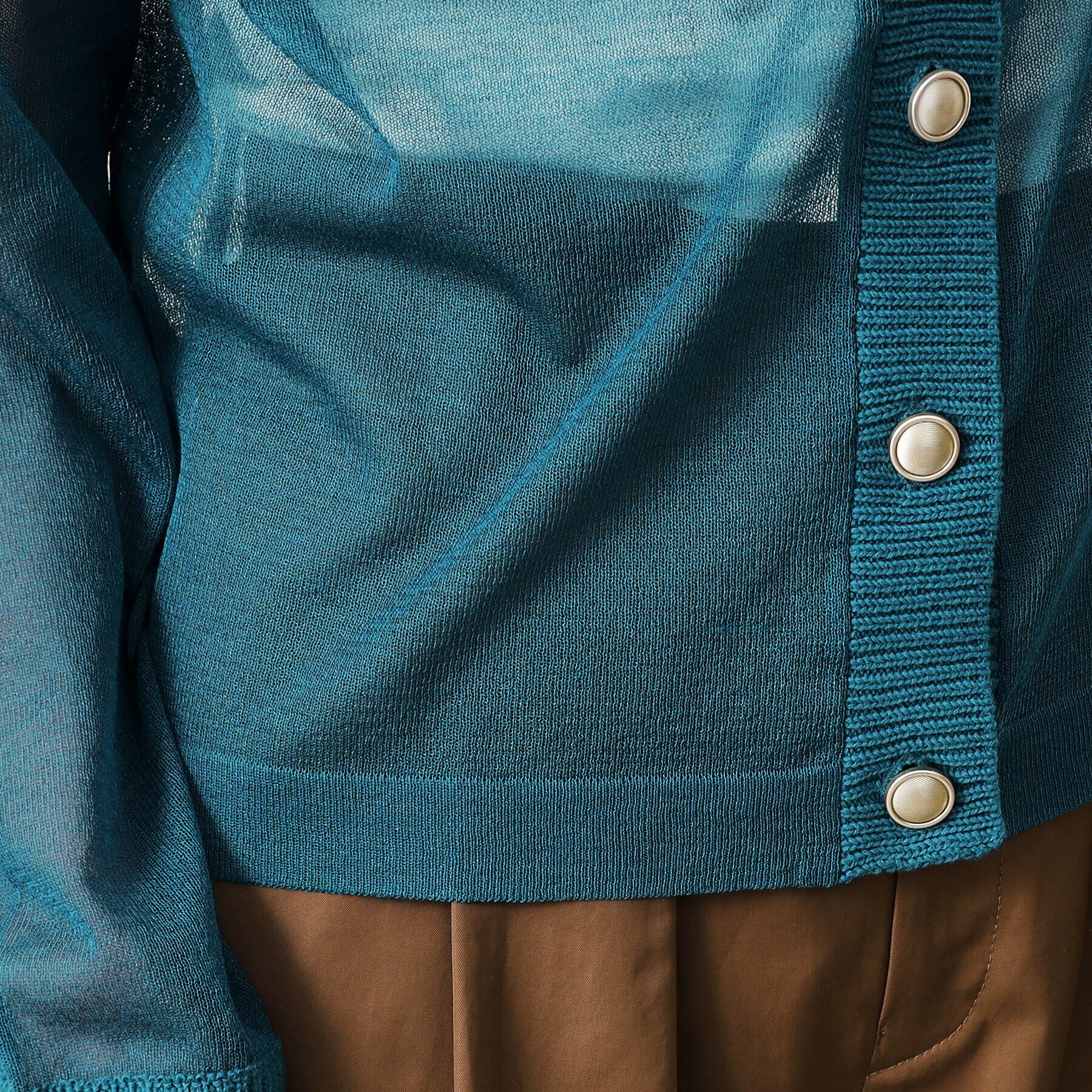 OPAQUE.CLIP「金ボタンシアーニットカーディガン【洗濯機洗い可】」|カーディガン|