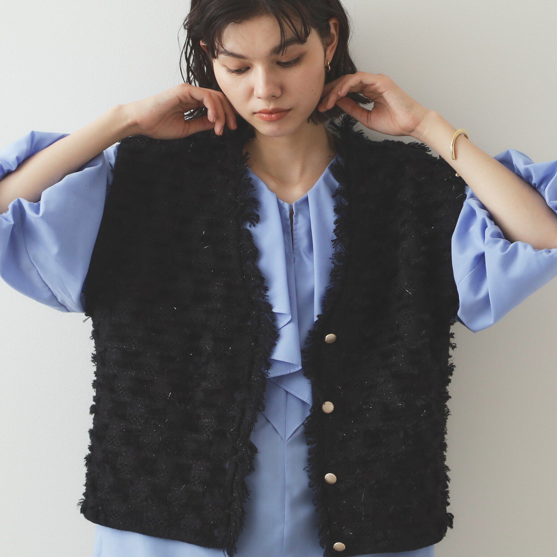 OPAQUE.CLIP「ラメツイード風ニットベスト【洗濯機洗い可】」|ニット・セーター|ブラック(019)