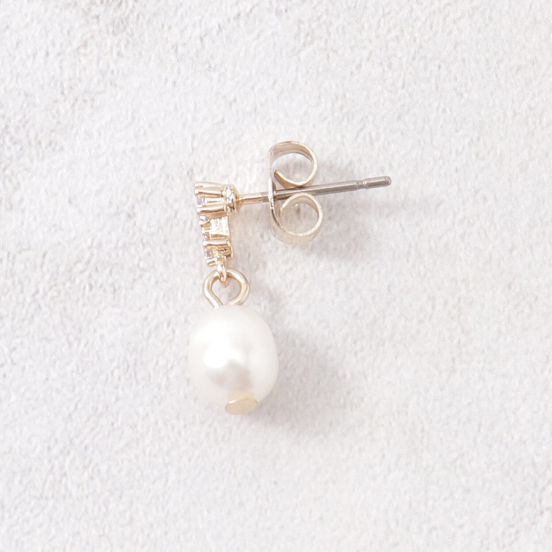 OPAQUE.CLIP「淡水パールビジューピアス」|ピアス|