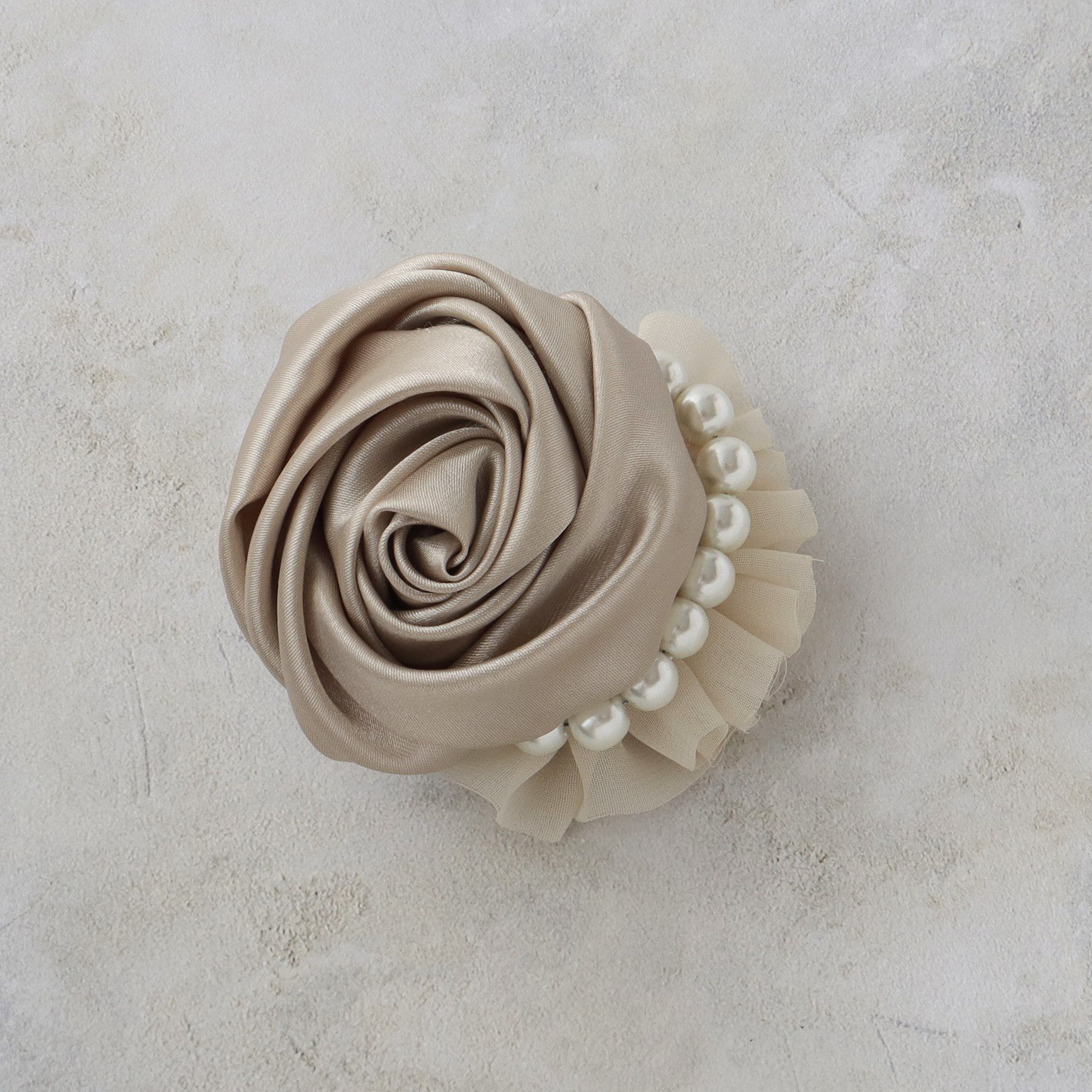 OPAQUE.CLIP「ローズコサージュ」|ブローチ・コサージュ|ベージュ(052)